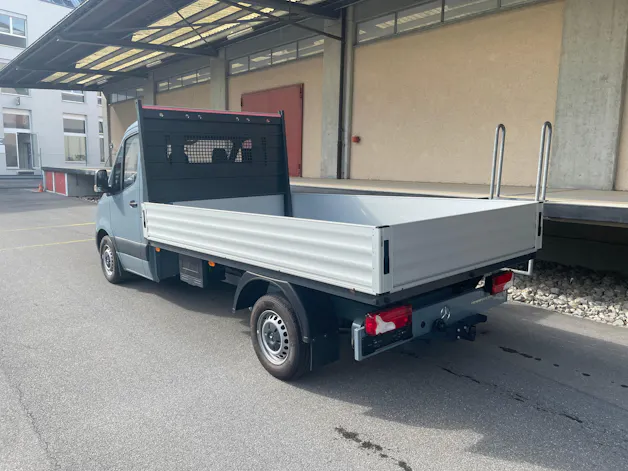 MERCEDES-BENZ Sprinter 315 CDI L2 FWD mit Pritsche und AHK