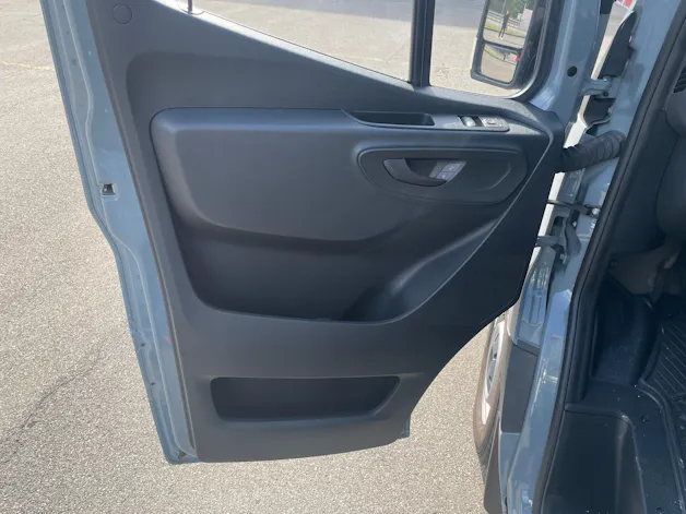 MERCEDES-BENZ Sprinter 315 CDI L2 FWD mit Pritsche und AHK