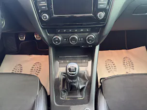 SKODA Octavia Combi 2.0 TSI RS