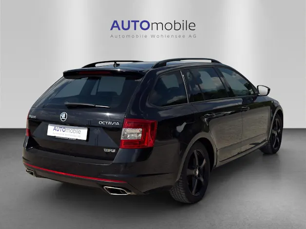 SKODA Octavia Combi 2.0 TSI RS