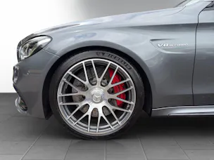 MERCEDES-BENZ MERCEDES-BENZ C 63 S AMG SPEEDSHIFT – PERFORMANCE & LUXUS