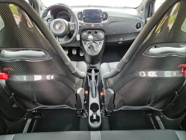 FIAT 695 1.4 16V Turbo Abarth Competizione 75 th Anniversario