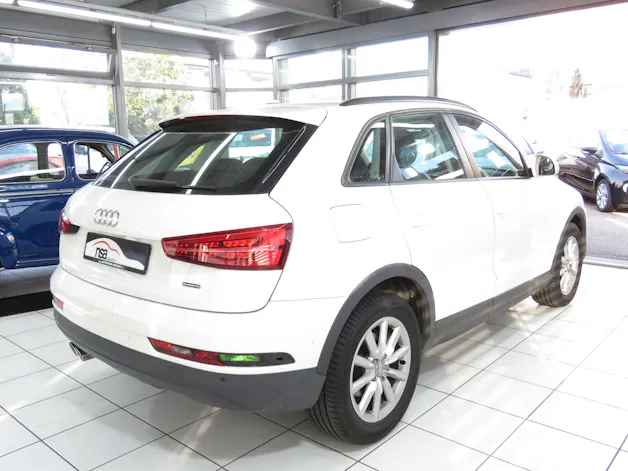 AUDI Q3 2.0 TDI Quattro S-tronic (Automat) ab Platz, Fixpreis !!!