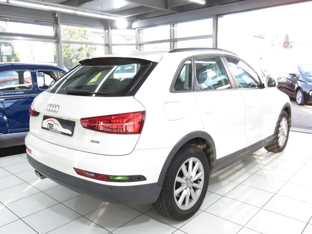 AUDI Q3 2.0 TDI Quattro S-tronic (Automat) ab Platz, Fixpreis !!!