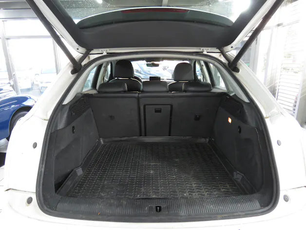 AUDI Q3 2.0 TDI Quattro S-tronic (Automat) ab Platz, Fixpreis !!!