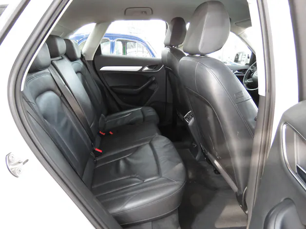 AUDI Q3 2.0 TDI Quattro S-tronic (Automat) ab Platz, Fixpreis !!!