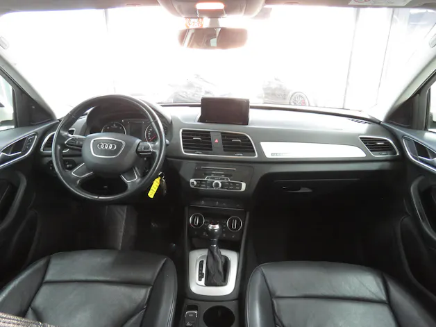 AUDI Q3 2.0 TDI Quattro S-tronic (Automat) ab Platz, Fixpreis !!!