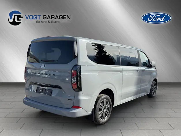 FORD Tourneo Custom Bus 320 L2 2.0 EcoBlue Titanium 4x4