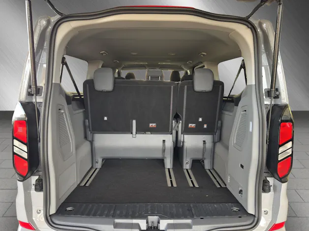 FORD Tourneo Custom Bus 320 L2 2.0 EcoBlue Titanium 4x4