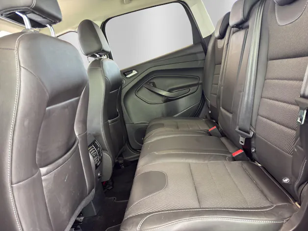 FORD Kuga 2.0 TDCi Titanium 4WD PowerShift