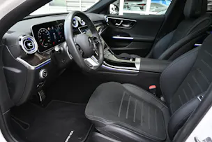 MERCEDES-BENZ C 300 d AMG Line 4 Matic