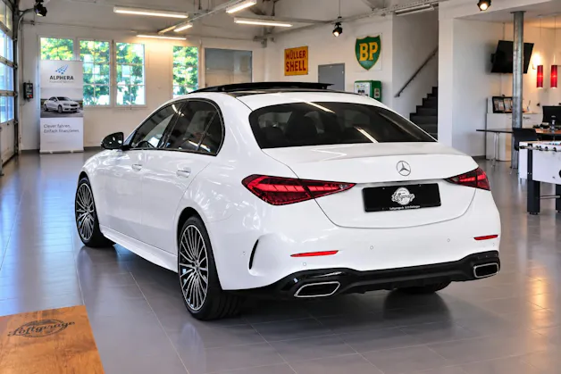 MERCEDES-BENZ C 300 d AMG Line 4 Matic