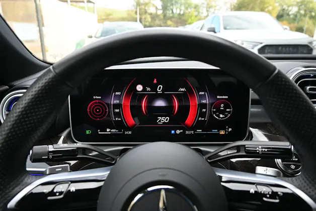 MERCEDES-BENZ C 300 d AMG Line 4 Matic