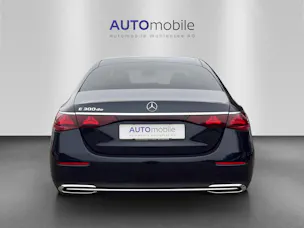 MERCEDES-BENZ E 300 e 4Matic 9G-Tronic
