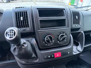 PEUGEOT Boxer 2.2 HDI 35 Heavy L4 Brücke