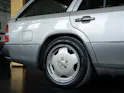 MERCEDES-BENZ 300 TE-24