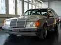 MERCEDES-BENZ 300 TE-24