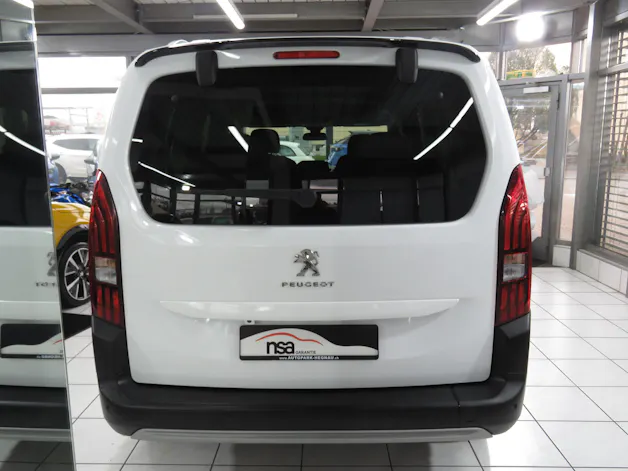 PEUGEOT Rifter Long 1.2 PureTech 7-Plätzer Allure Pack EAT8 (Automat)