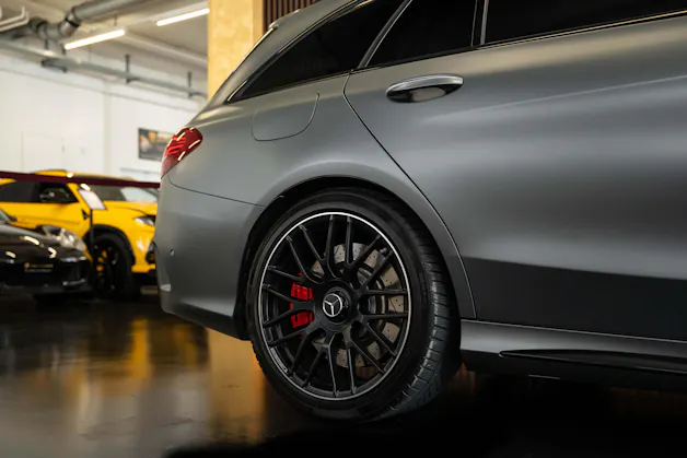 MERCEDES-BENZ C 63 S AMG