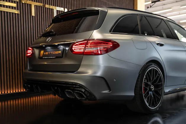 MERCEDES-BENZ C 63 S AMG