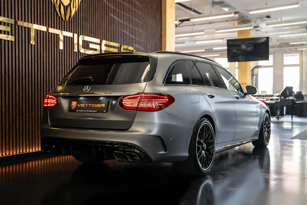 MERCEDES-BENZ C 63 S AMG