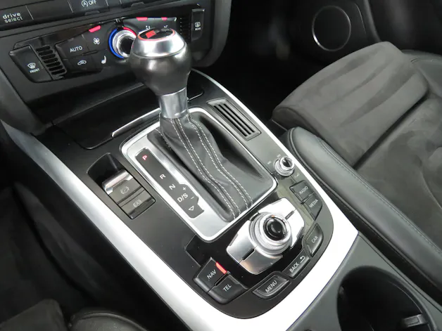 AUDI S5 Cabrio 3.0 TFSI Quattro S-tronic (Automat)