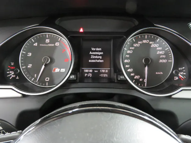 AUDI S5 Cabrio 3.0 TFSI Quattro S-tronic (Automat)