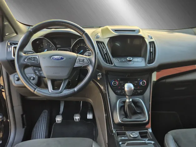 FORD Kuga 2.0 TDCi 180 ST-Line