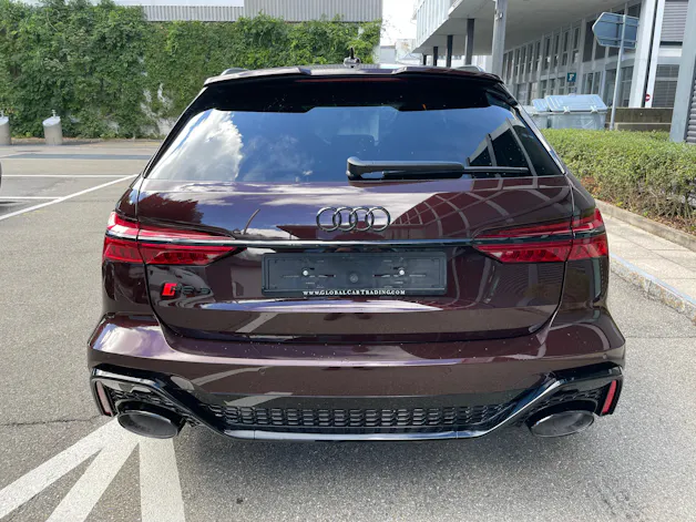 AUDI RS6 Avant 4.0 TFSI V8 quattro