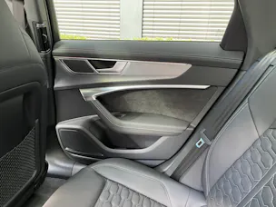 AUDI RS6 Avant 4.0 TFSI V8 quattro