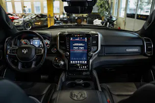DODGE RAM 1500 5.7 V8 Hemi Laramie