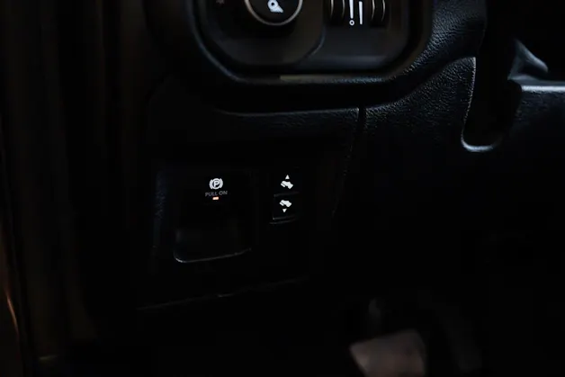 DODGE RAM 1500 5.7 V8 Hemi Laramie