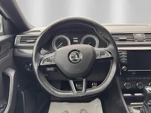 SKODA Superb Combi 2.0 TSI Sport Line DSG 4x4
