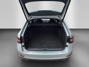 SKODA Superb Combi 2.0 TSI Sport Line DSG 4x4