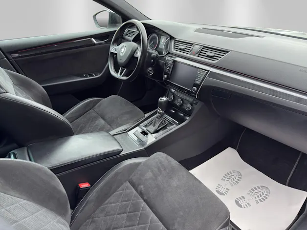 SKODA Superb Combi 2.0 TSI Sport Line DSG 4x4