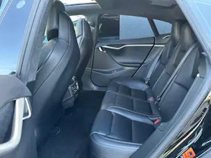 Tesla Model S 100 D