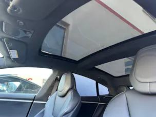 Tesla Model S 100 D