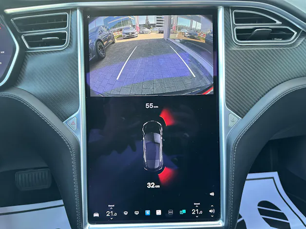Tesla Model S 100 D