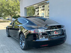 Tesla Model S 100 D