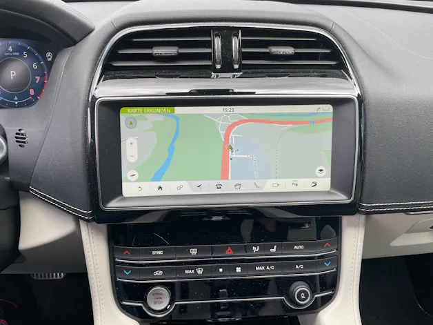 Jaguar F-Pace 5.0 V8 SVR AWD Automatik