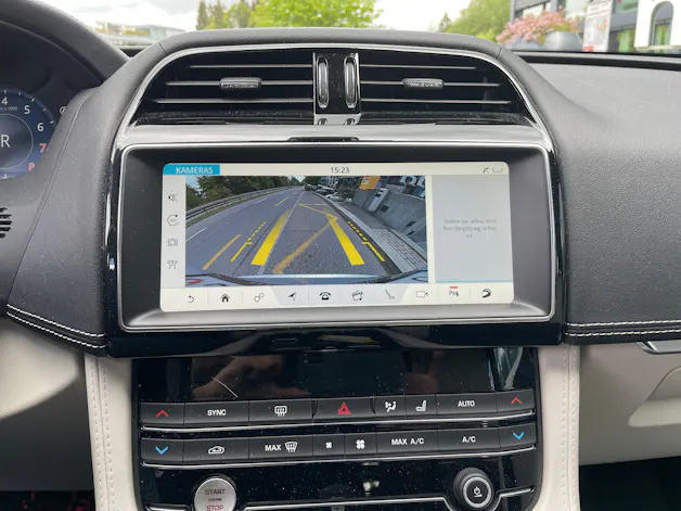 Jaguar F-Pace 5.0 V8 SVR AWD Automatik