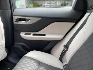 Jaguar F-Pace 5.0 V8 SVR AWD Automatik