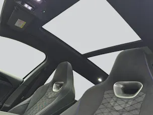 VW Passat Variant 2.0 TSI R-Line DSG 4motion