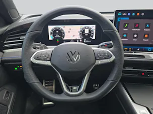 VW Passat Variant 2.0 TSI R-Line DSG 4motion