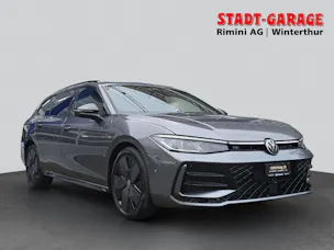 VW Passat Variant 2.0 TSI R-Line DSG 4motion