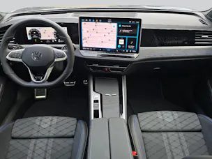 VW Passat Variant 2.0 TSI R-Line DSG 4motion