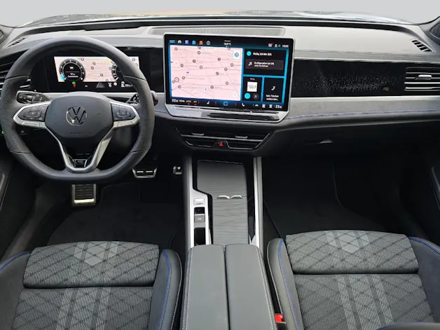 VW Passat Variant 2.0 TSI R-Line DSG 4motion