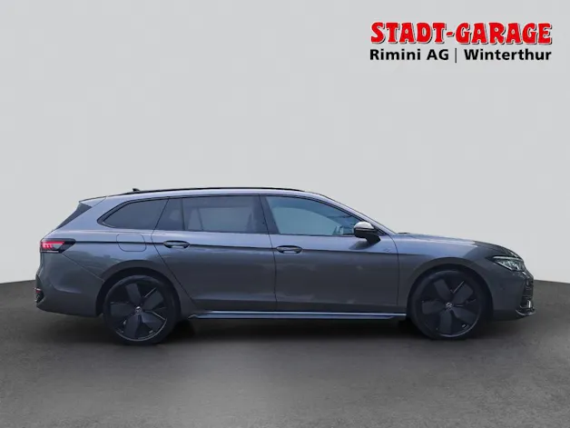 VW Passat Variant 2.0 TSI R-Line DSG 4motion
