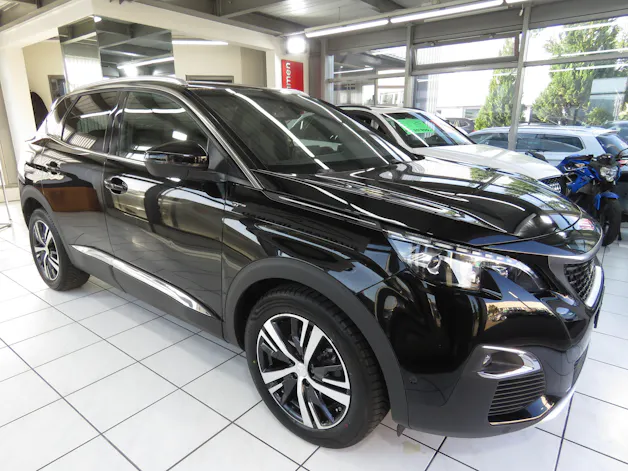 PEUGEOT 3008 2.0 BlueHDi GT EAT (Automat)