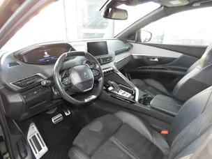 PEUGEOT 3008 2.0 BlueHDi GT EAT (Automat)